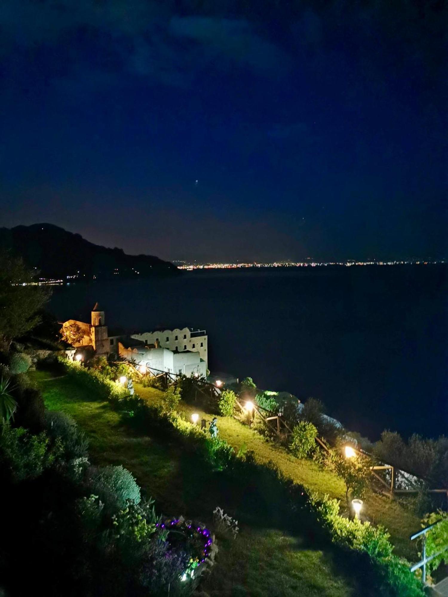 B&B Il Pavone Conca dei Marini Bagian luar foto