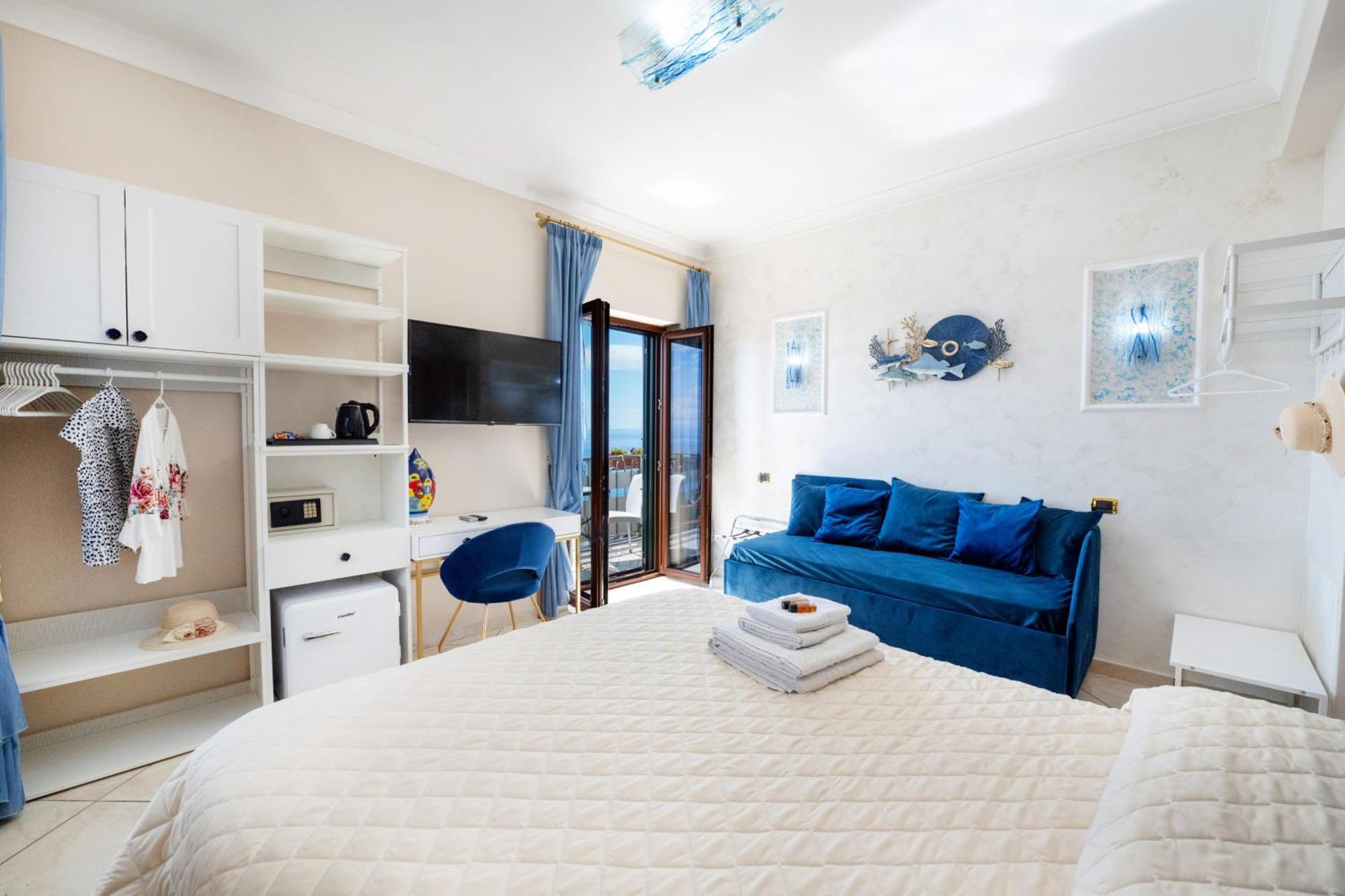 B&B Il Pavone Conca dei Marini Bagian luar foto